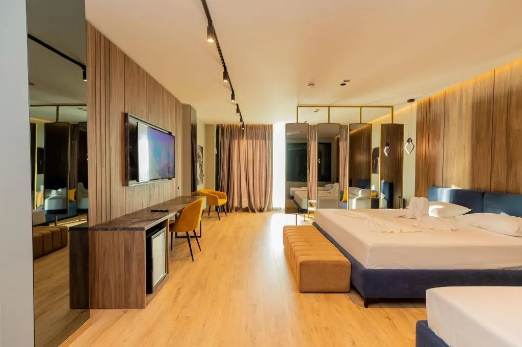Room, Esbjerg Hotel, Kavaje