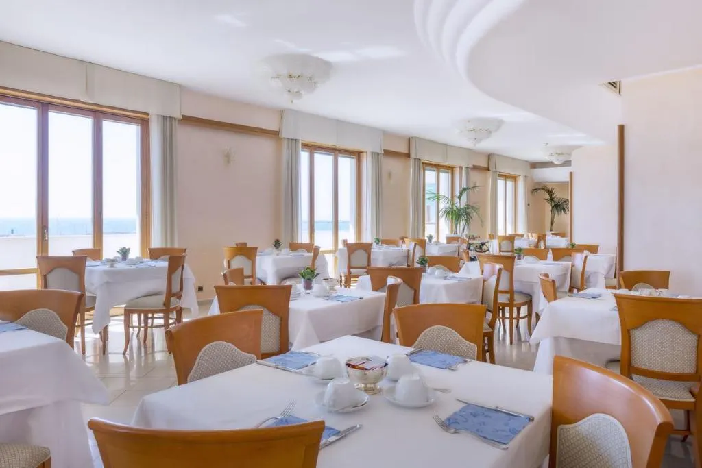 Restaurant, Astura Palace, Rome