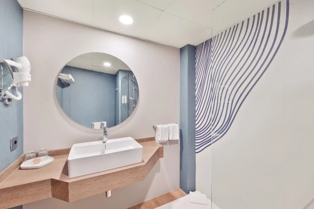 DOUBLE SINGLE USE SEA VIEW Room, Bahia Principe Escape Coral Playa - Adults Only, Majorca