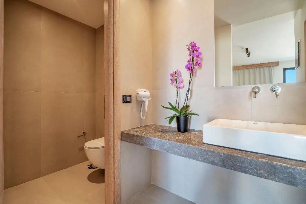 Double or Twin PREMIUM Room, Elounda Residence Resort & Waterpark, Crete
