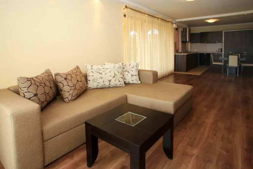 APARTMENT TWO BEDROOMS Room, Argisht Palace, Varna