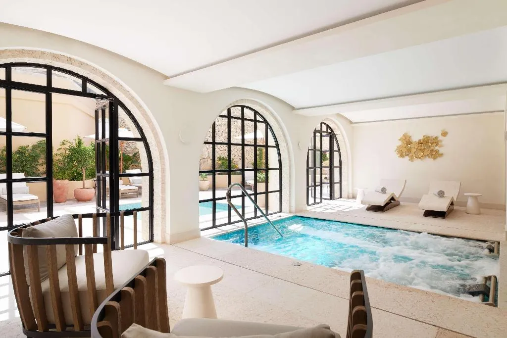 Pool, Corinthia Palace Malta, Malta