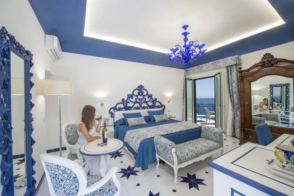 Room, Villa Maria Pia, Naples