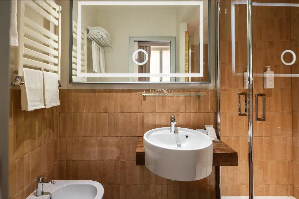 TWIN DELUXE Room, Maison Roma Piazza di Spagna | UNA Esperienze, Rome