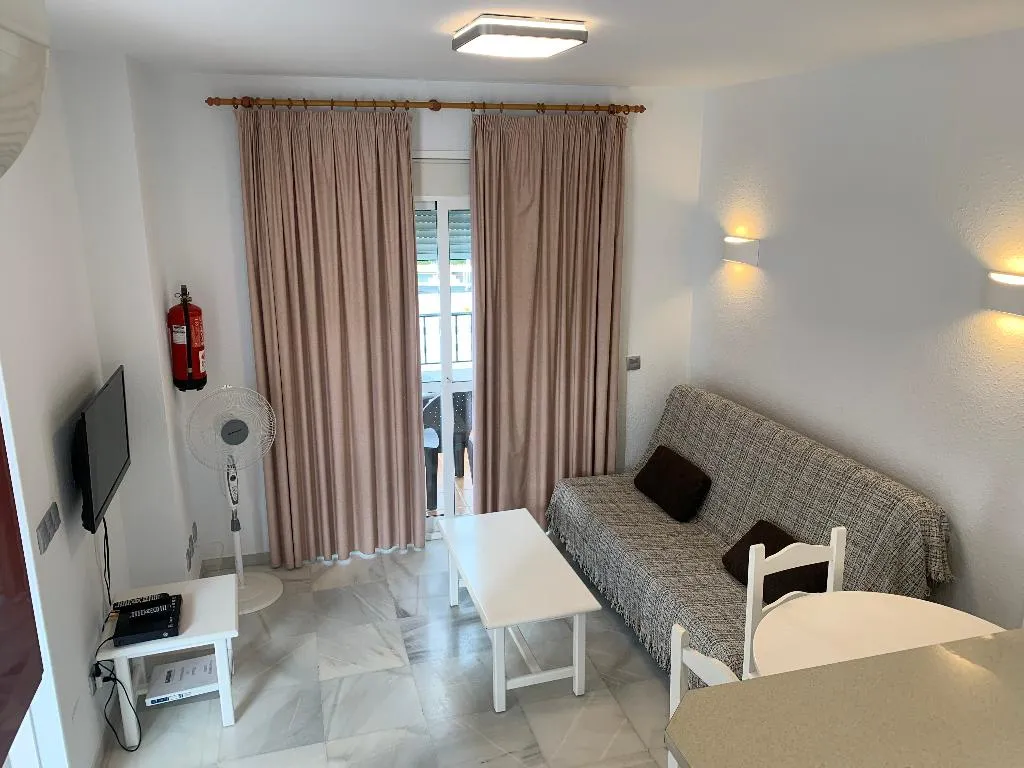 APARTMENT WITH TERRACE Room, Las Rosas de Capistrano, Costa Del Sol