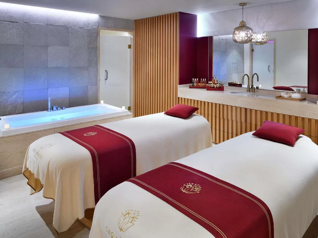 Room, Raffles The Palm Dubai, Dubai