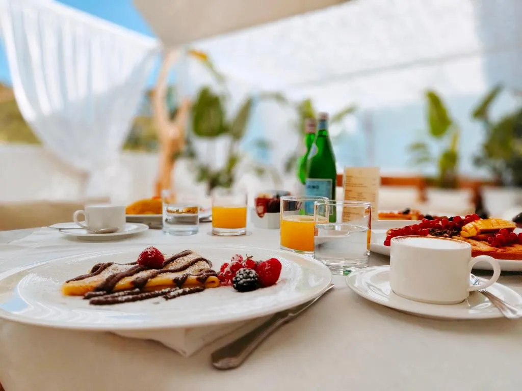 SUITE DELUXE Room, Grand Hotel Cannigione 5*L, Olbia