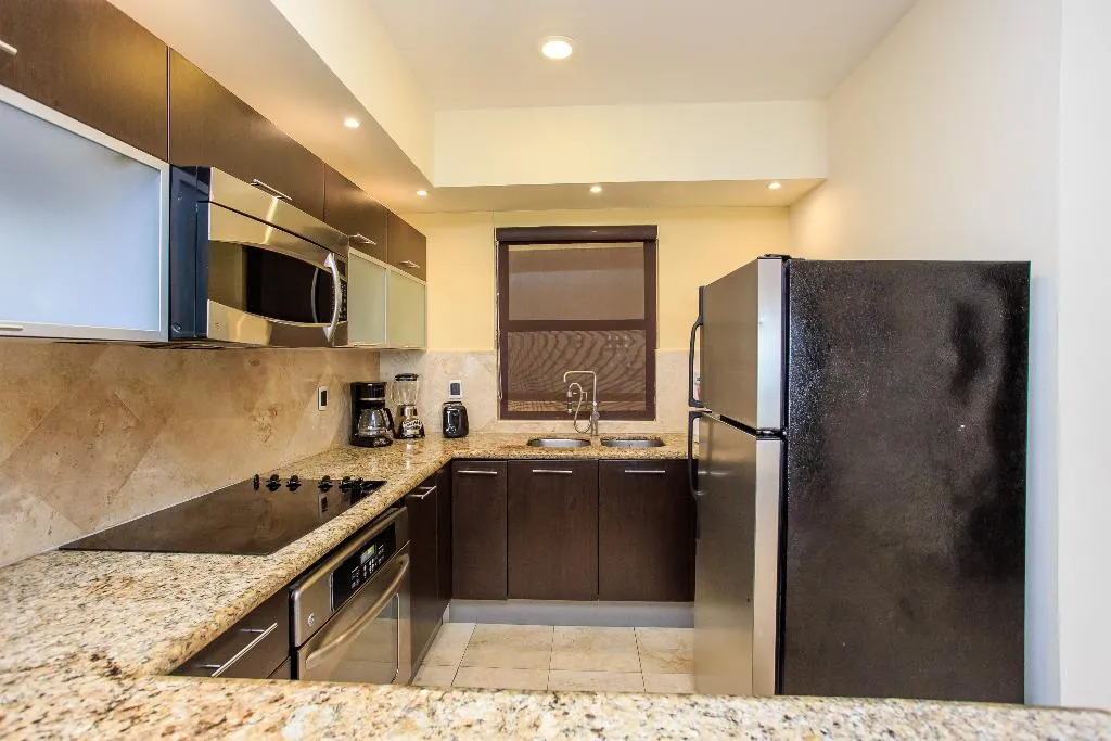APARTMENT THREE BEDROOMS Room, El Faro Residences, Playa Del Carmen