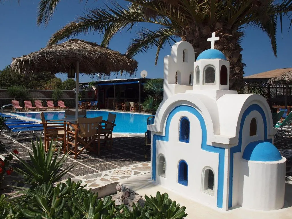 Sports and Entertainment, Holiday Beach Resort, Santorini