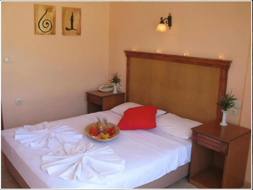 STUDIO SEA VIEW Room, Rosy Studios, Izmir