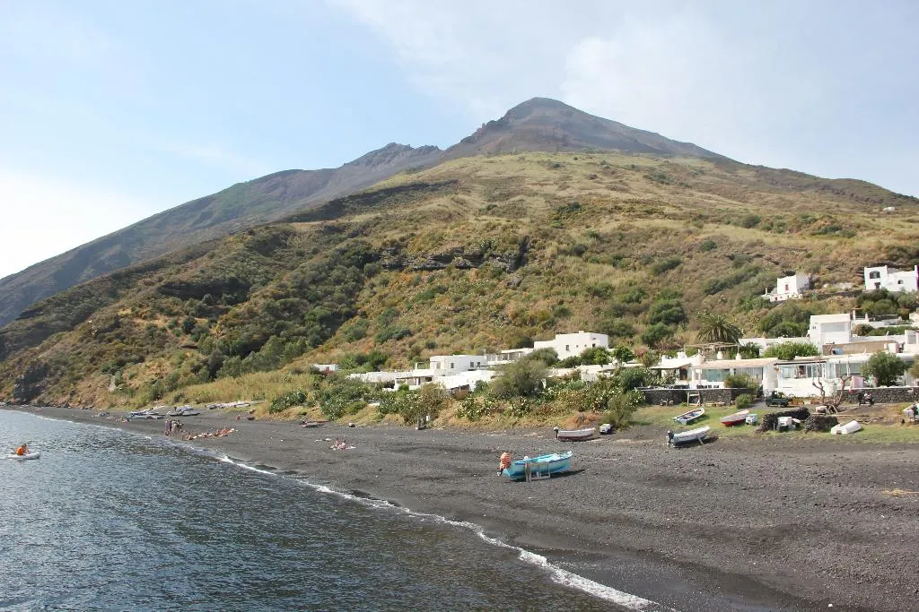 Beach, Hotel Ossidiana Stromboli, Palermo