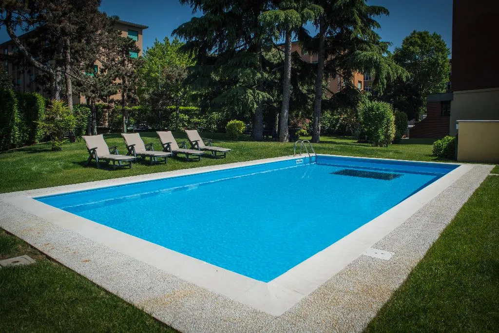 Pool, Corvetto Residence, Milan