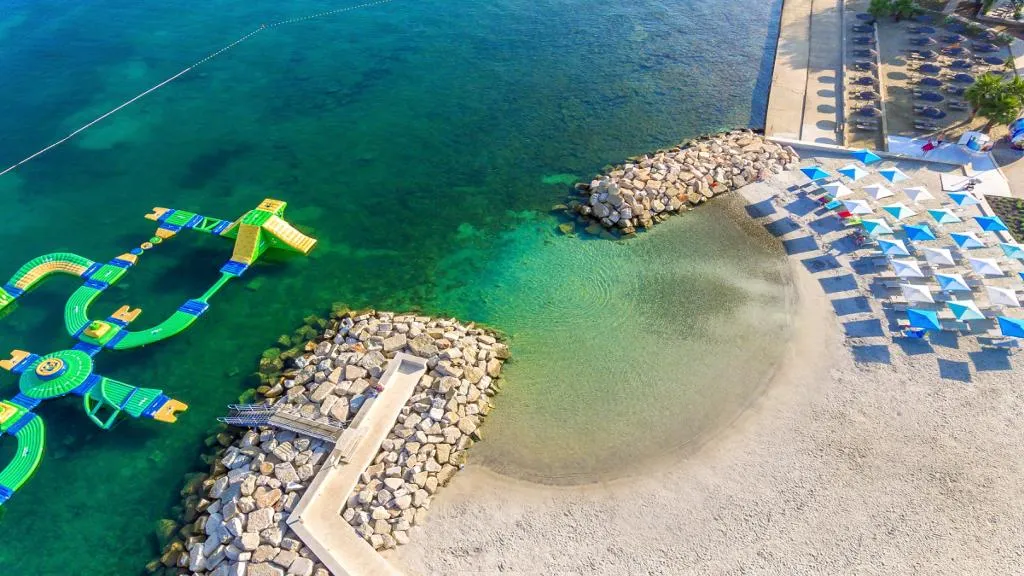 Beach, Valamar Pinia Hotel, Istria