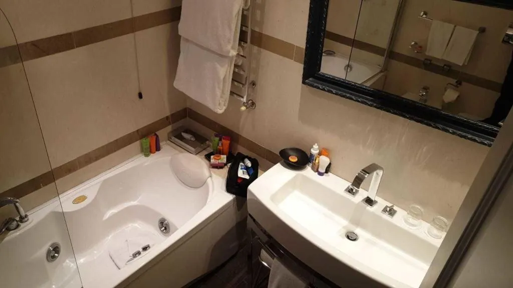 DOUBLE SUPERIOR WITH DOUBLE BED Room, The Inn At The Roman Forum, Rome