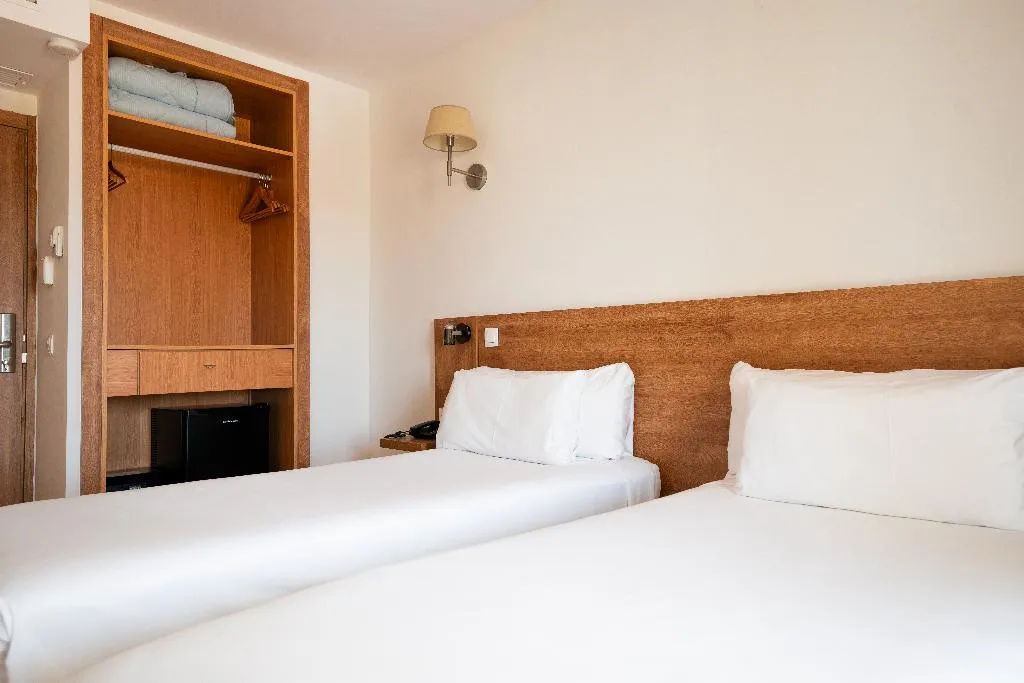 Double or Twin SUPERIOR WITH BALCONY Room, Nura Santa Ponsa Pins, Majorca
