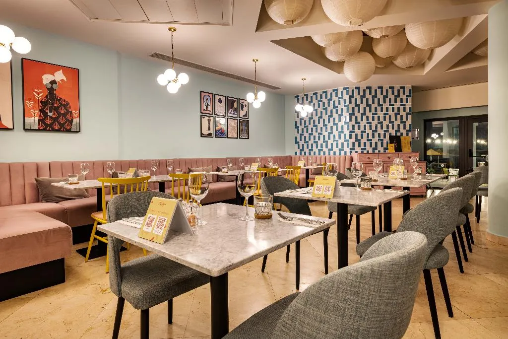 Restaurant, The Magnolia Hotel, Algarve