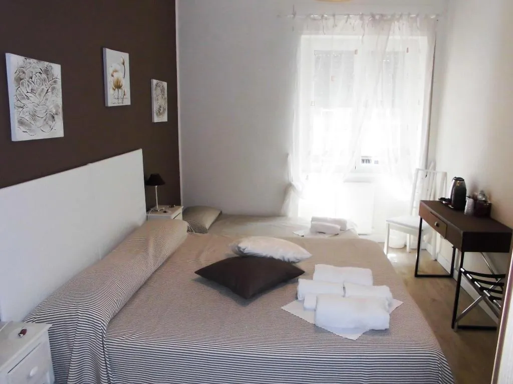 Room, B&B L'Arca, Rome