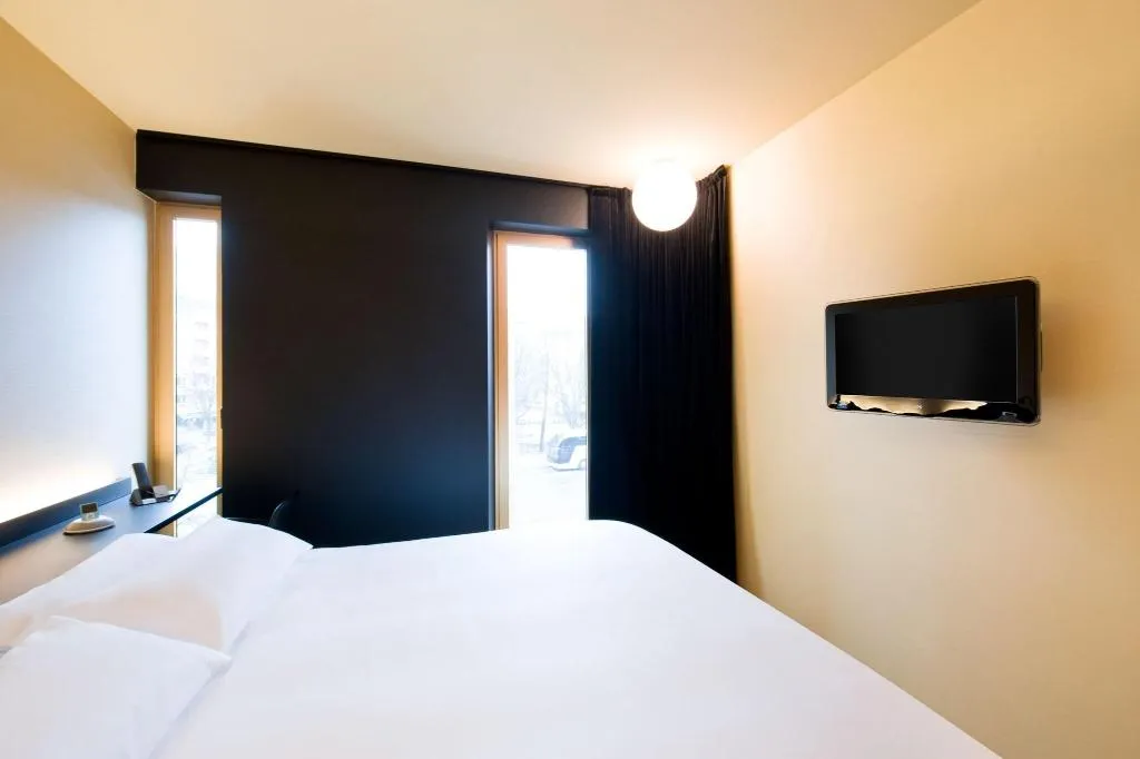 SINGLE STANDARD Room, Axel Hotel Berlin, Berlin