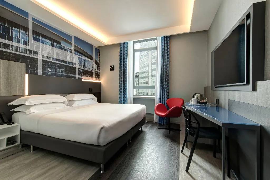 DOUBLE STANDARD Room, iQ Hotel Milano, Milan