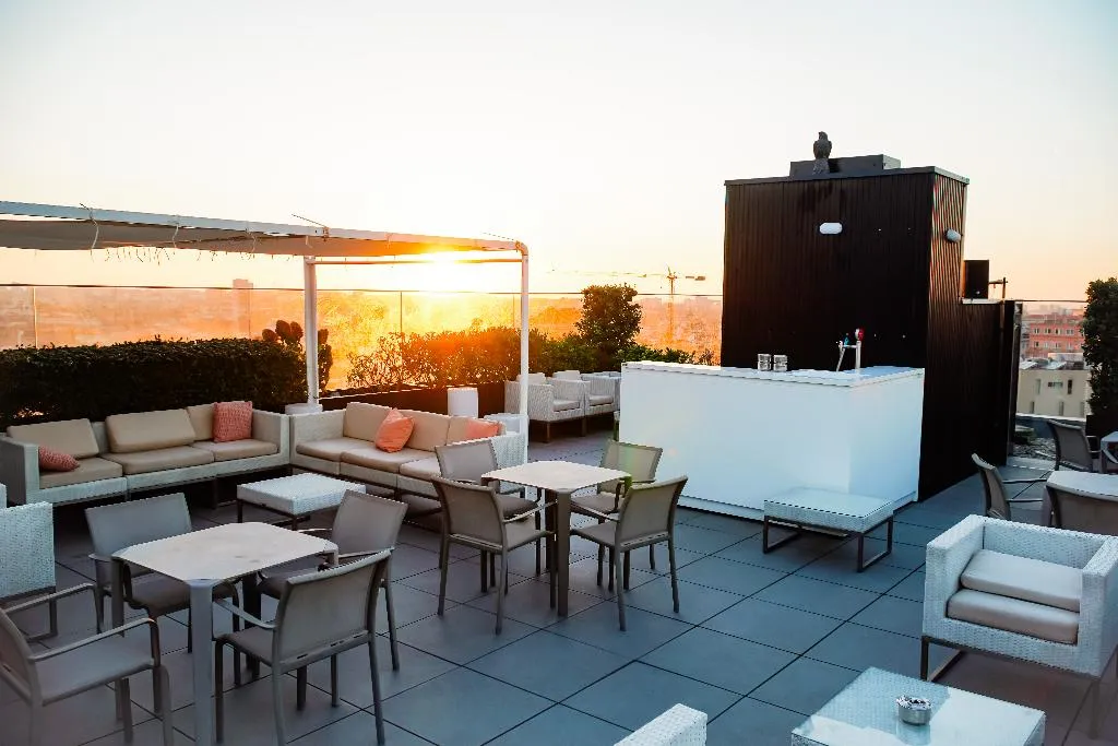 Terrace, Porto Downtown, Porto