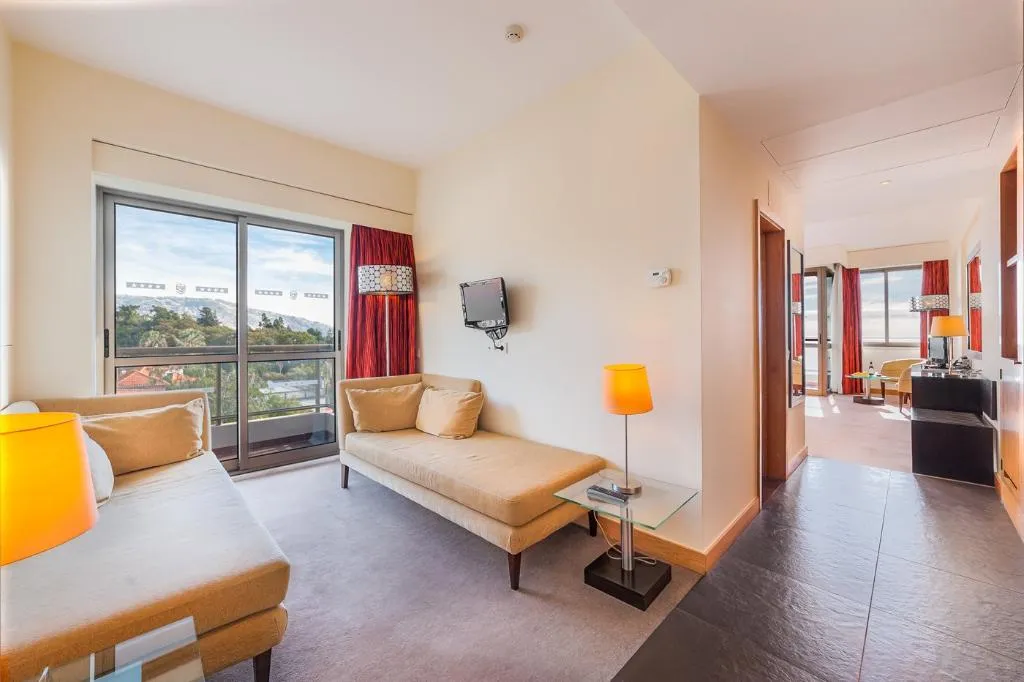 JUNIOR SUITE STANDARD Room, TUI Blue Gardens Adults Only Savoy Signature, Madeira