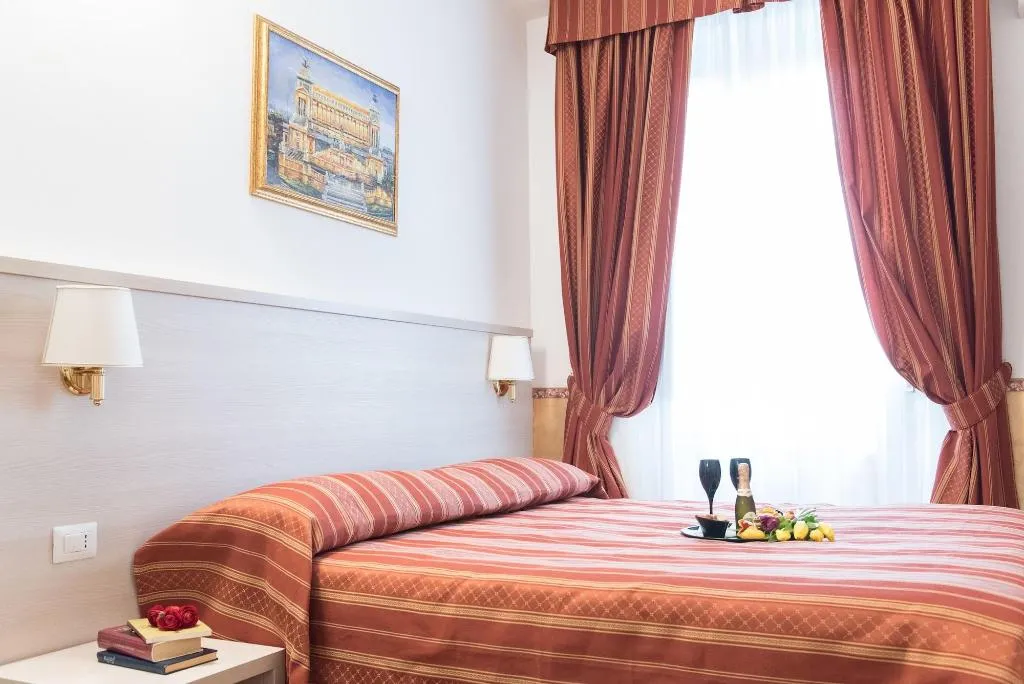 Room, Domus Giulia, Rome