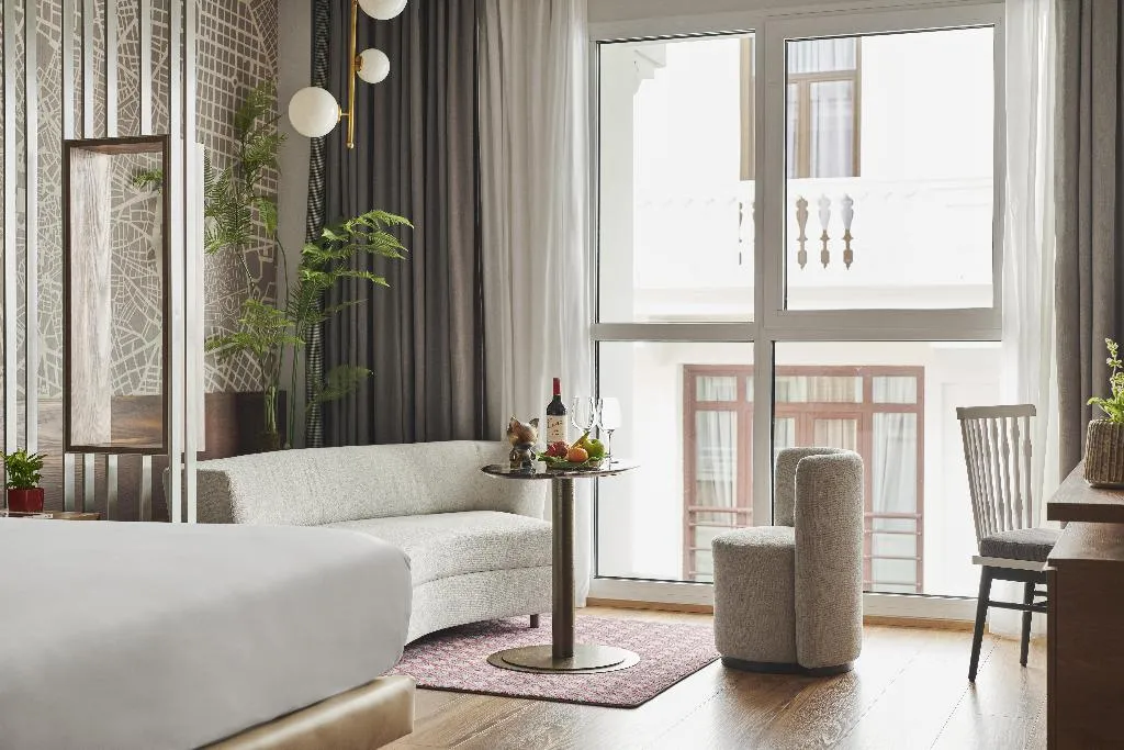 Room, Hyatt Centric Gran Via Madrid, Madrid