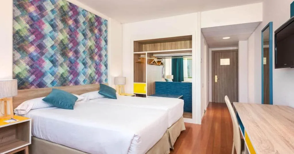 DOUBLE KING SIZE BED Room, Guadalajara Conference Center Affiliated By Melia, Madrid