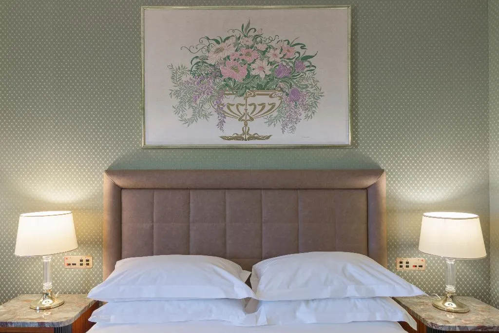 DOUBLE DELUXE Room, Doria Grand Hotel, Milan