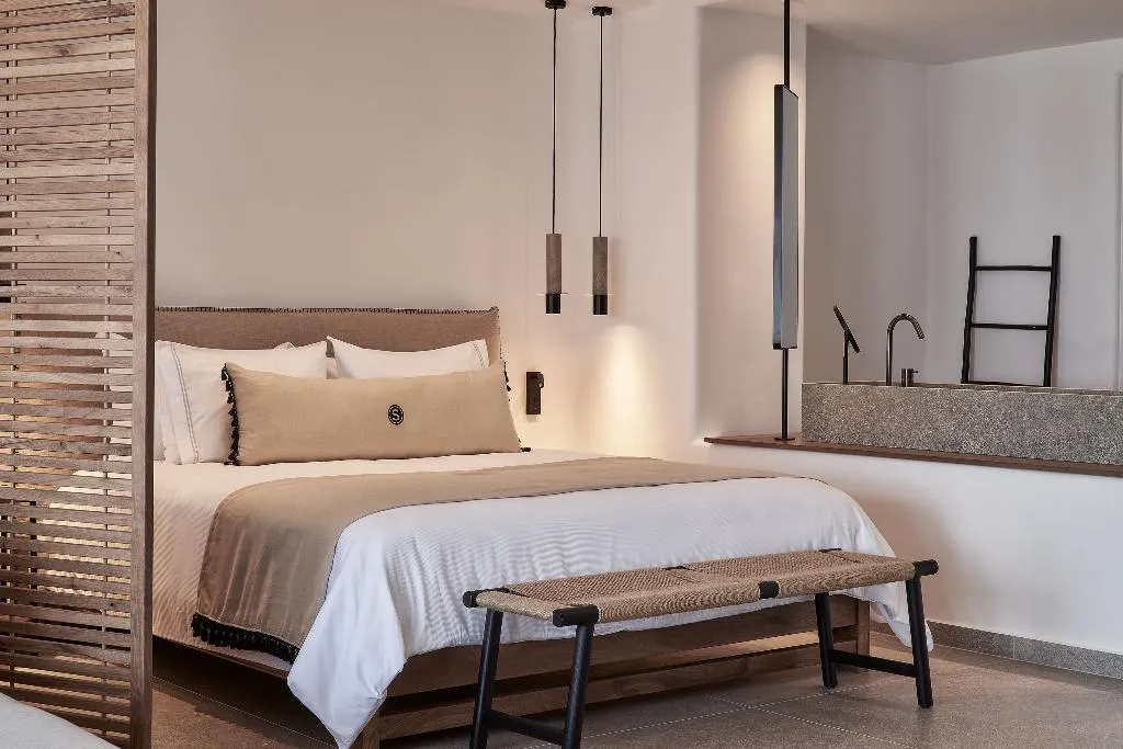 SUITE DELUXE Room, SantAnna Luxury Suites, Santorini