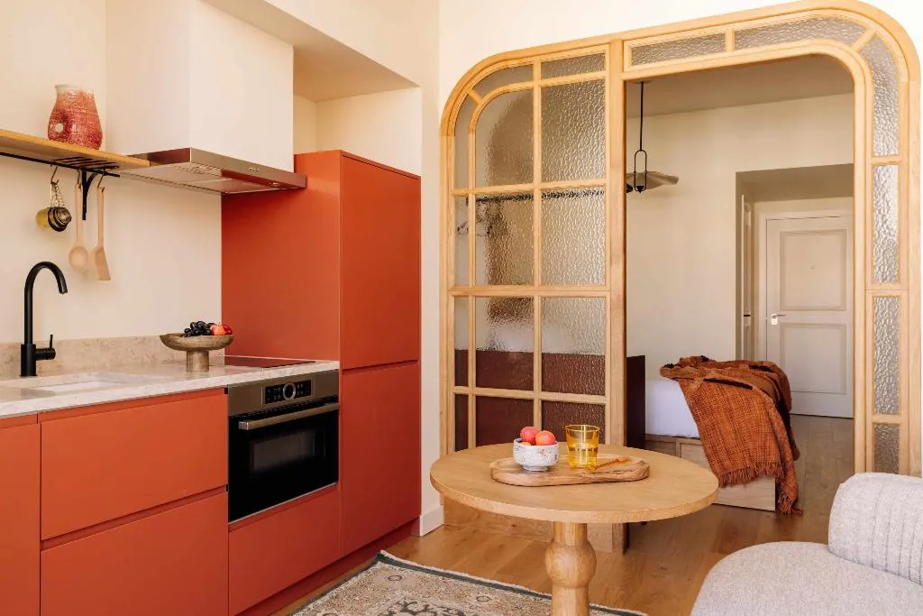 STUDIO WITH BALCONY Room, Locke De Santa Joana, Lisbon