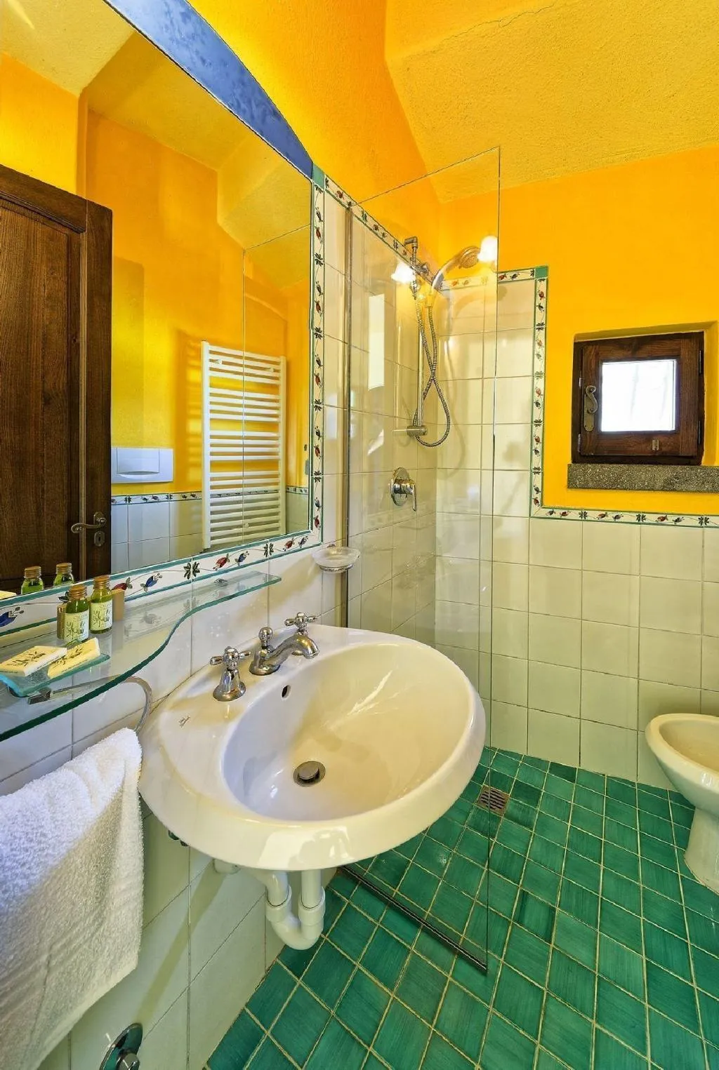 Room, Agriturismo Pera Di Basso, Naples