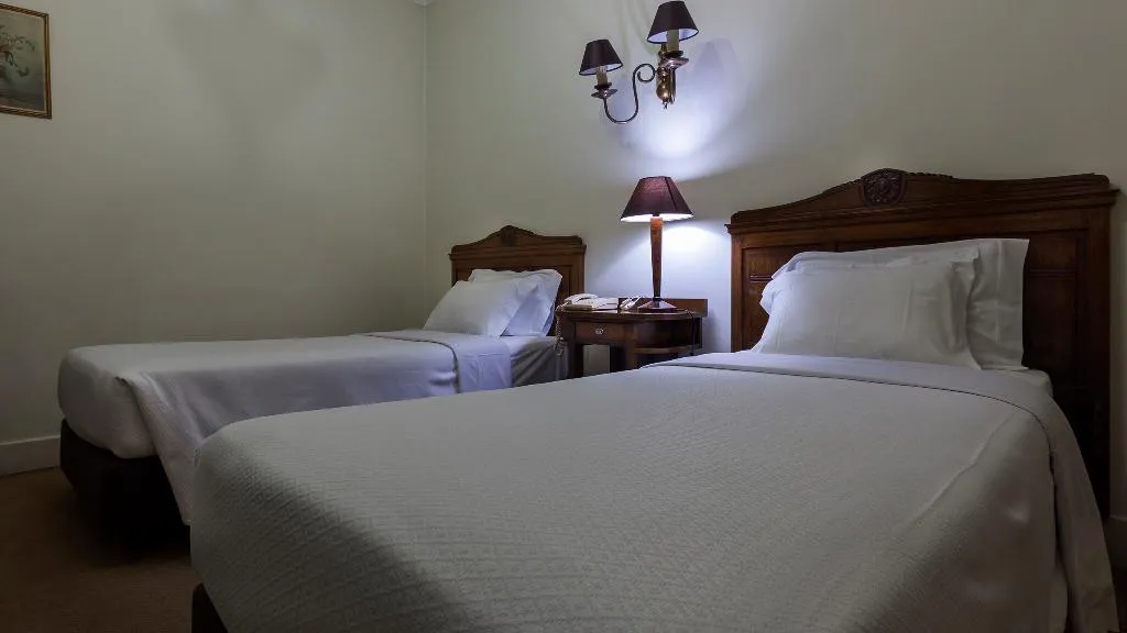 Double or Twin STANDARD Room, Astoria - Coimbra, Madeira
