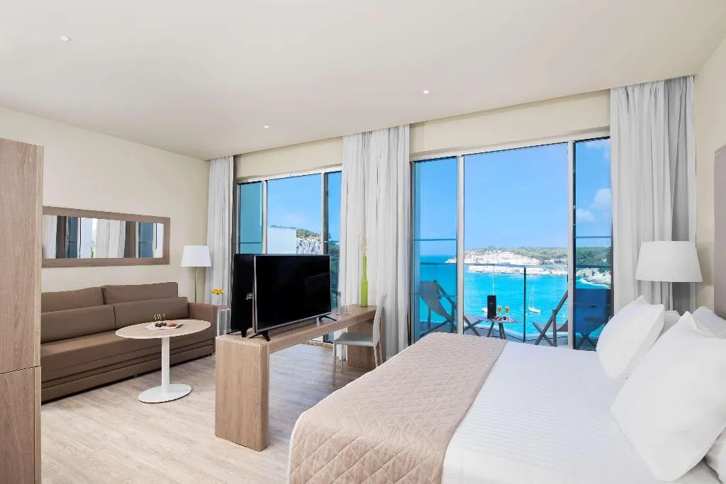 Room, Meliá Cala Galdana, Menorca
