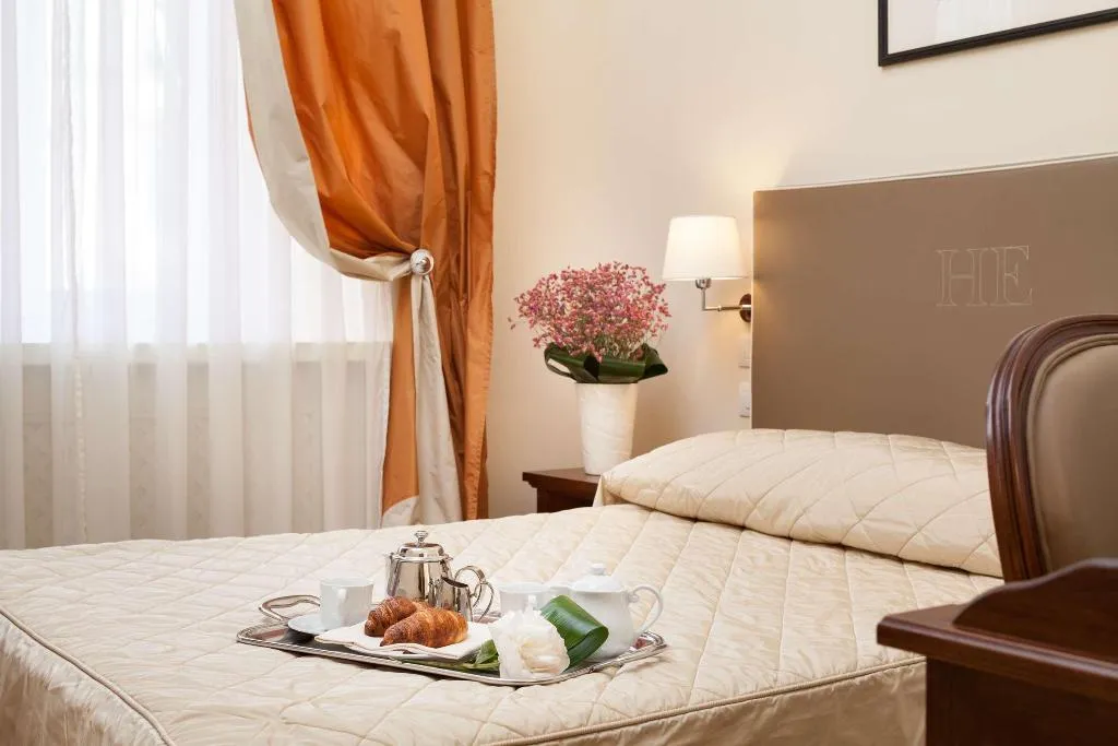 Room, Executive, Florence