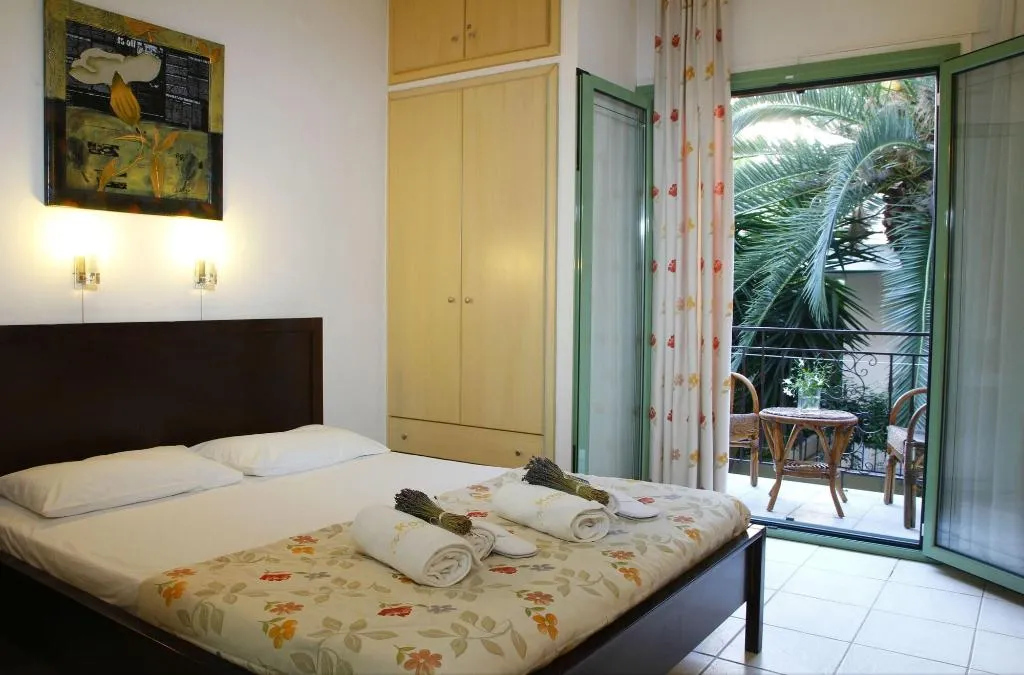 Room, Hotel Kostis, Skiathos