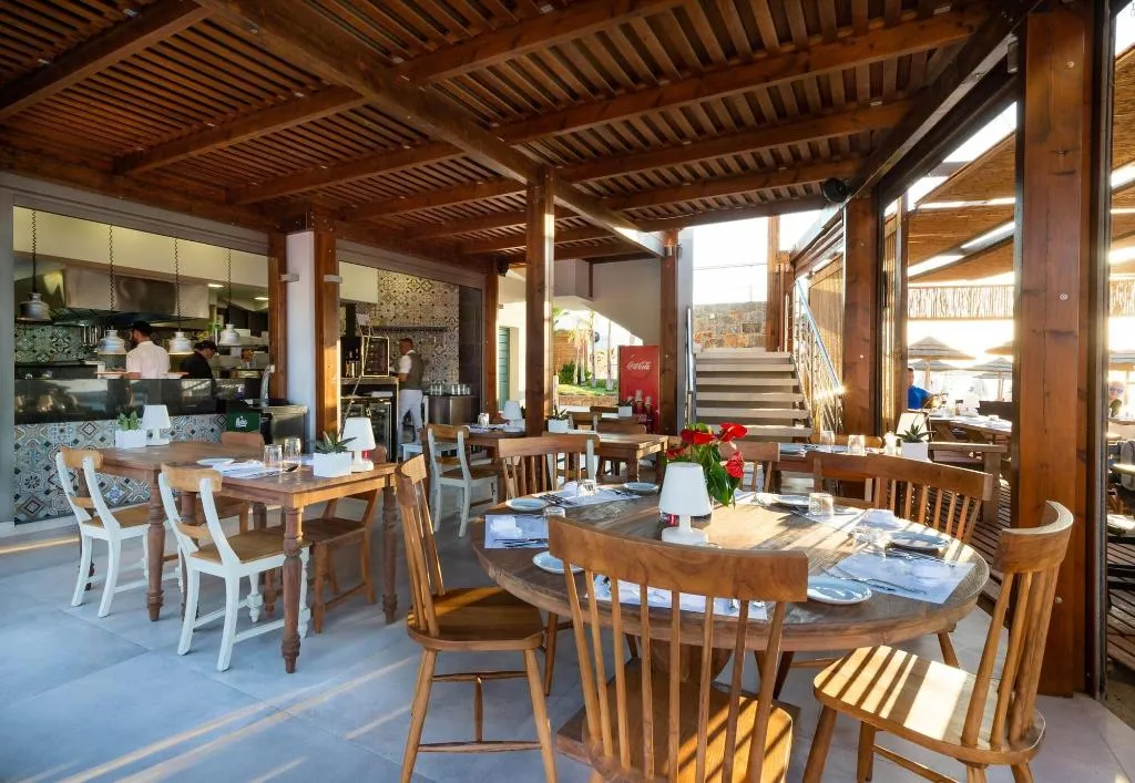Restaurant, High Beach White, Crete