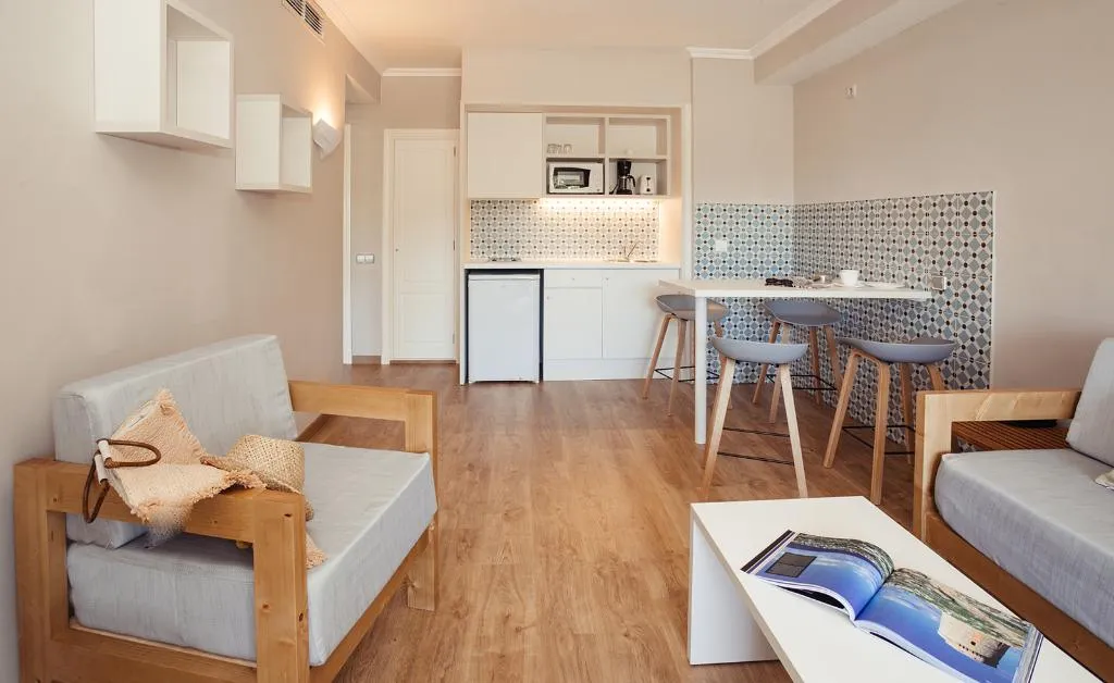 APARTMENT ONE BEDROOM Room, Minura Cala Galdana & Apartamentos d´Aljandar, Menorca
