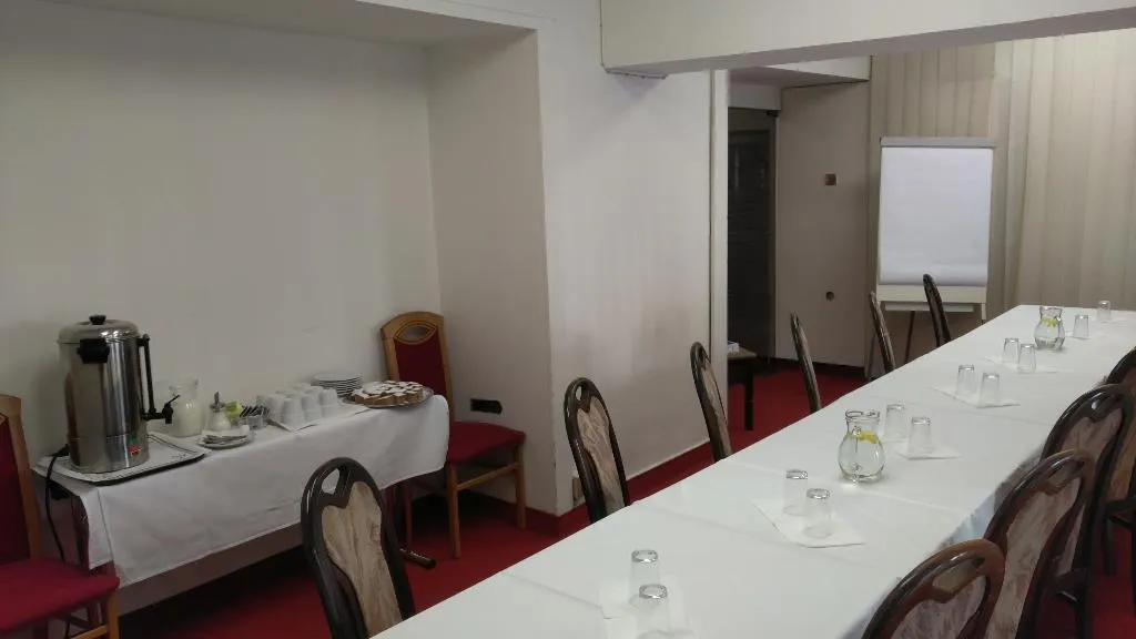 Conferences, Legie, Prague