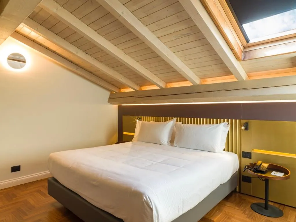 JUNIOR SUITE CAPACITY 1 Room, UNA Hotels One Catania Wellness & SPA, Catania