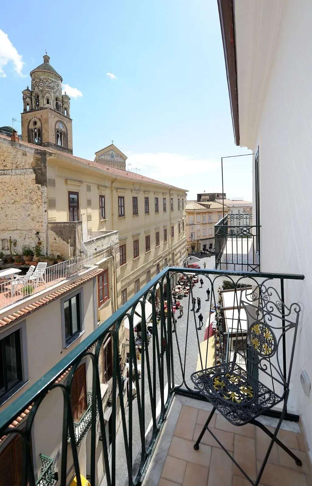 Room, Residenza Luce, Naples