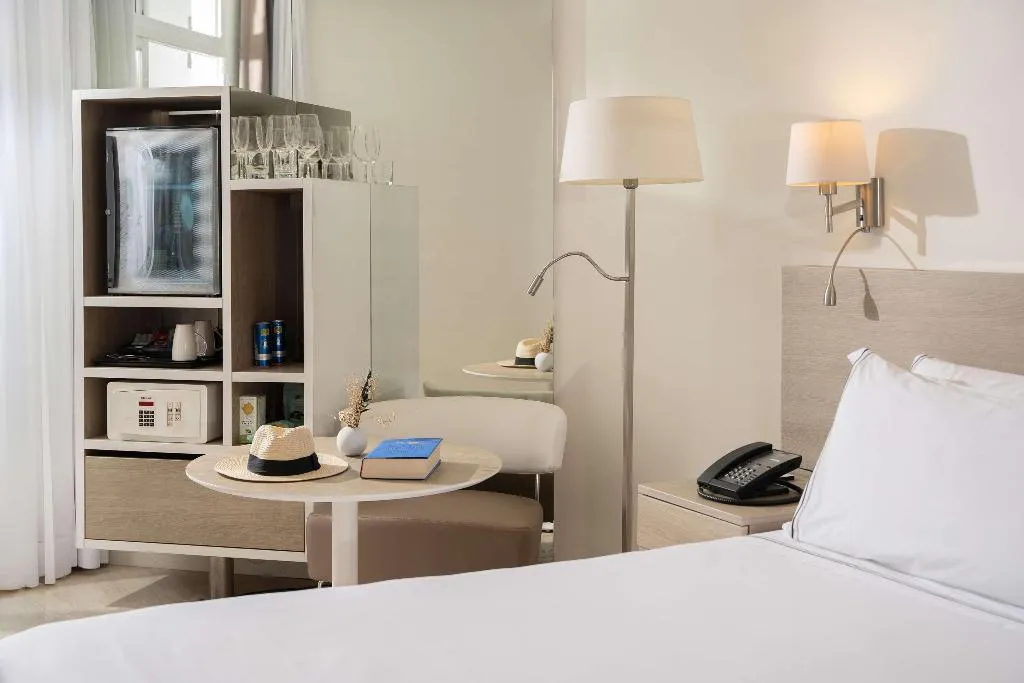 DOUBLE PREMIUM Room, Meliá Cala Galdana, Menorca