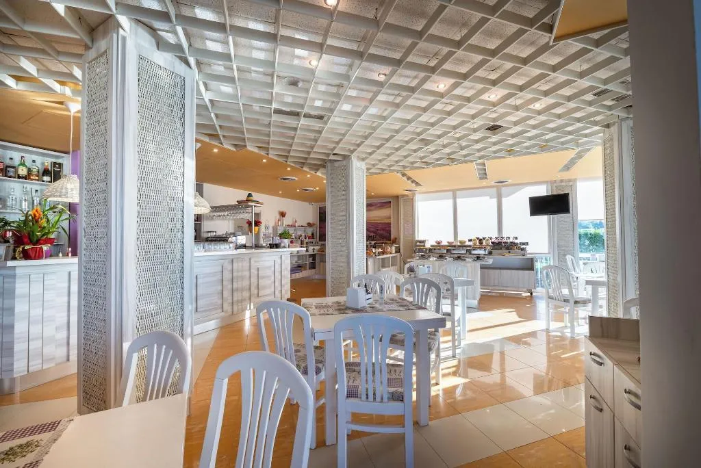 Restaurant, Aphrodite Beach Hotel, Bourgas