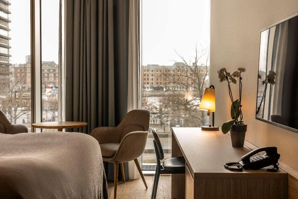 DOUBLE SINGLE USE SUPERIOR KING BED Room, Scandic Spectrum, Copenhagen