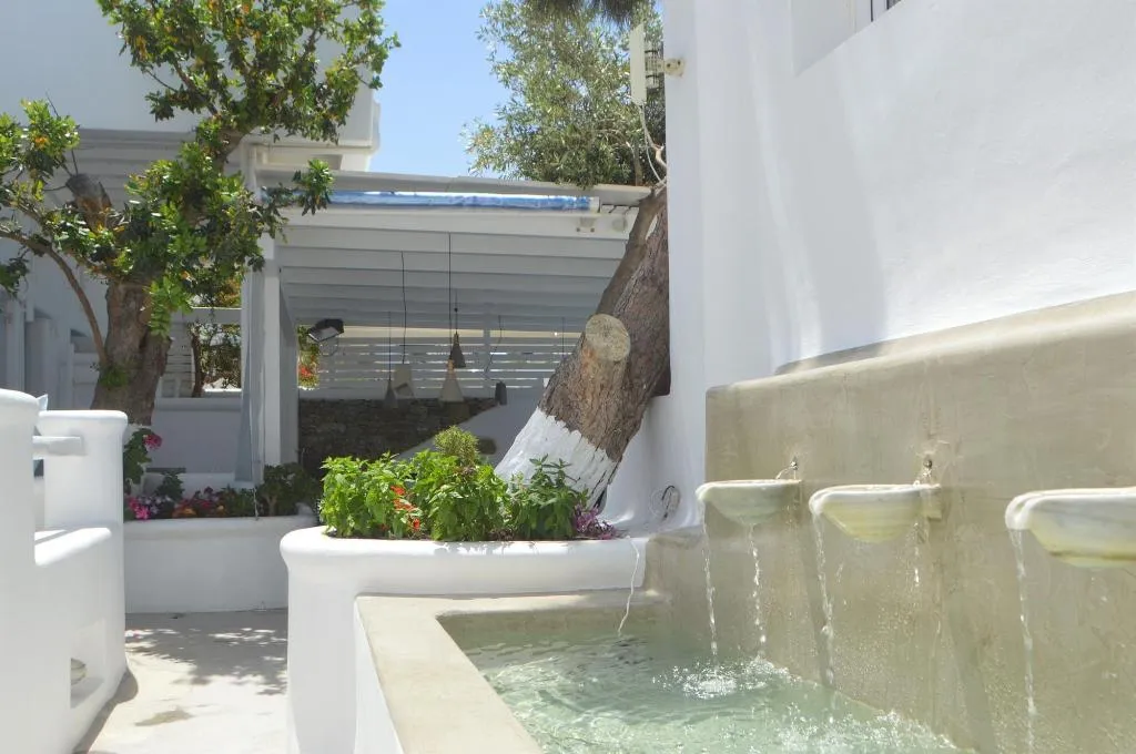 Room, Flaskos Suites, Mykonos