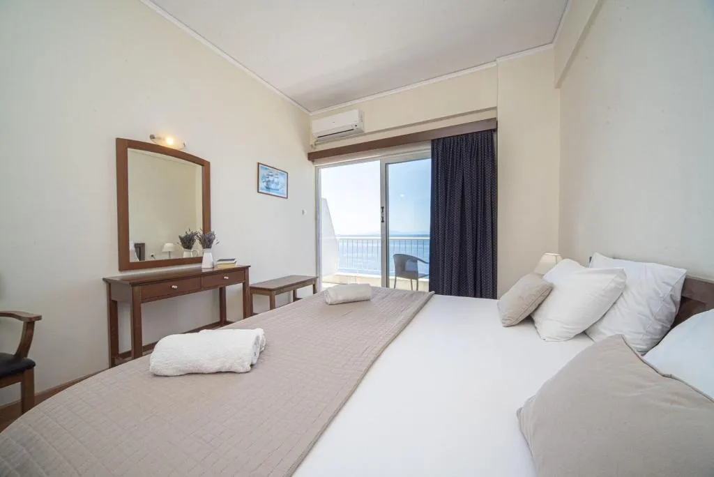 Room, Hotel Cokkinis, Athens