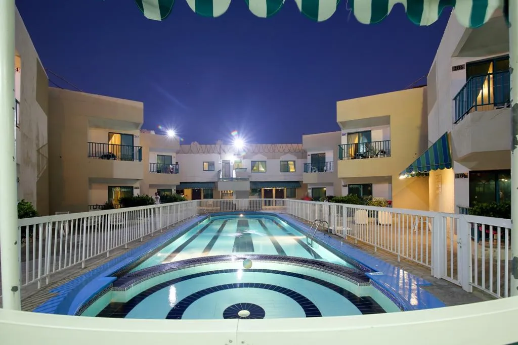 Pool, Summerland Motel, Dubai