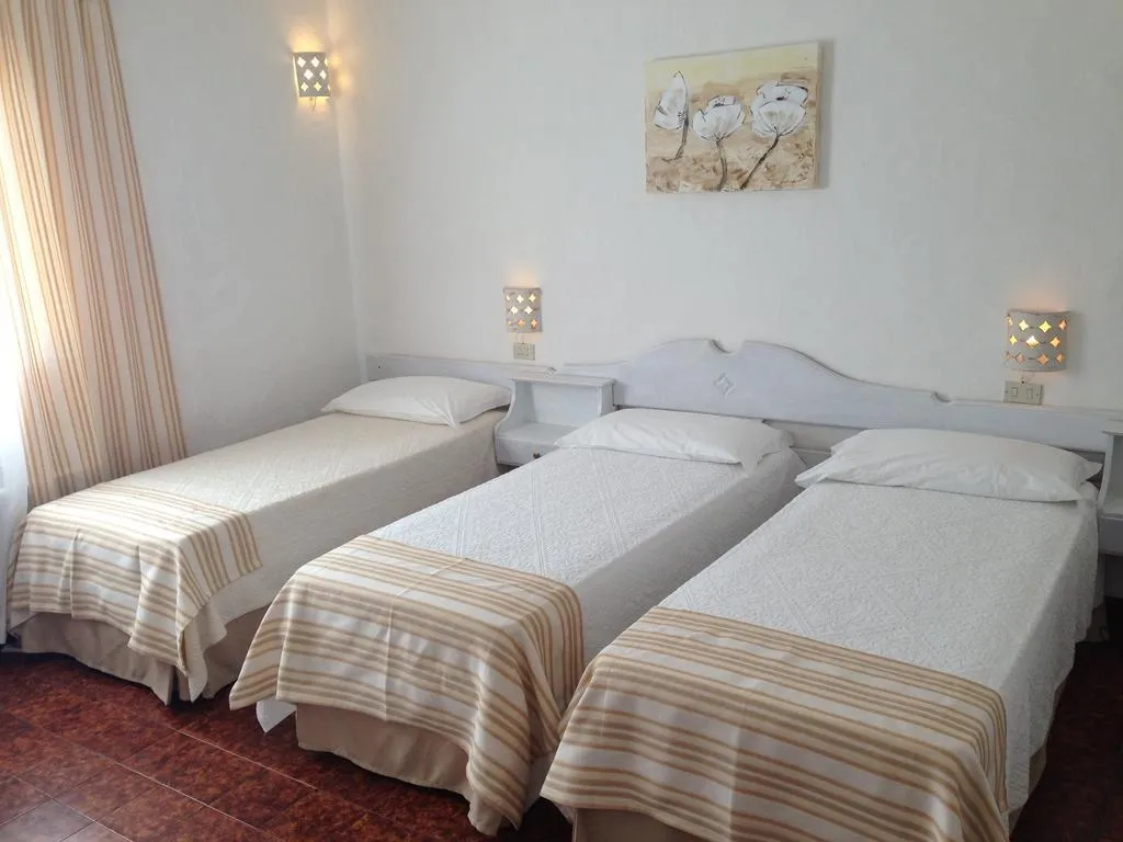 TRIPLE CLASSIC Room, Hotel Tre Botti, Olbia