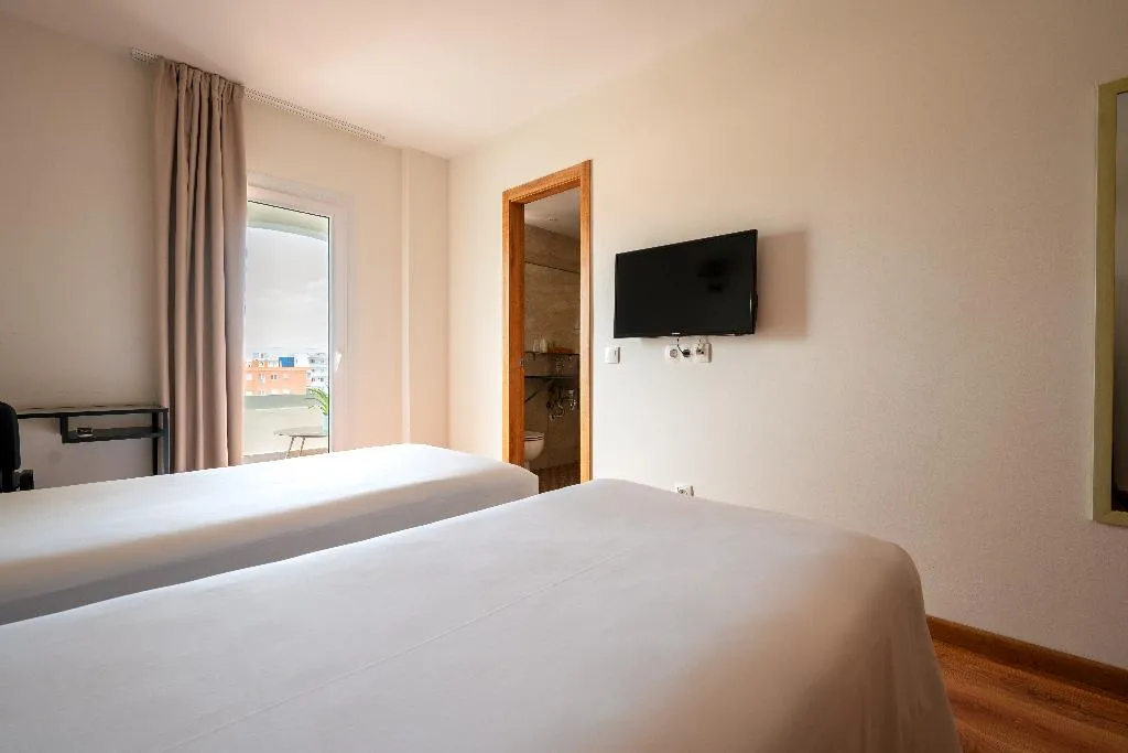 Double or Twin SUPERIOR WITH BALCONY Room, Nura Santa Ponsa Pins, Majorca