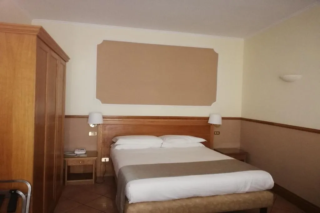 DOUBLE STANDARD Room, Leopardi Napoli, Naples